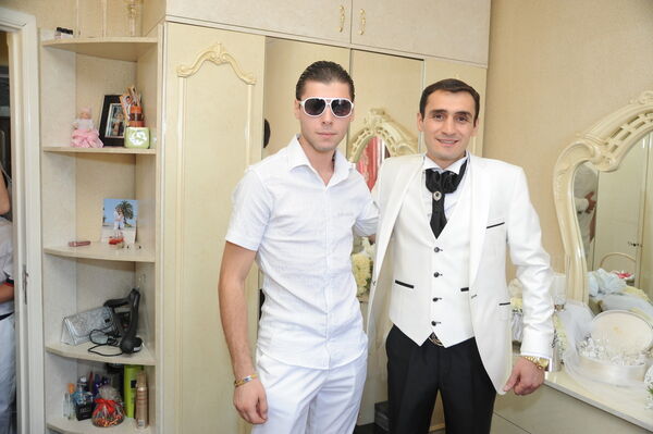  ,   Davo, 33 ,   ,   , c 