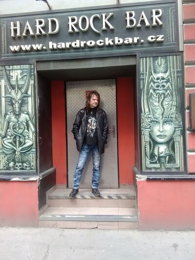  -,   Sergej, 42 ,   
