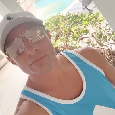  ,   Vladimir, 40 ,   ,   , c , 