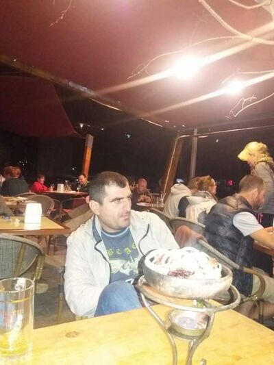 ,   Makho, 43 ,     , c 
