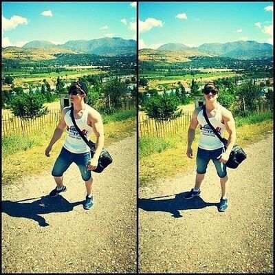  ,   Bexruz, 28 ,   