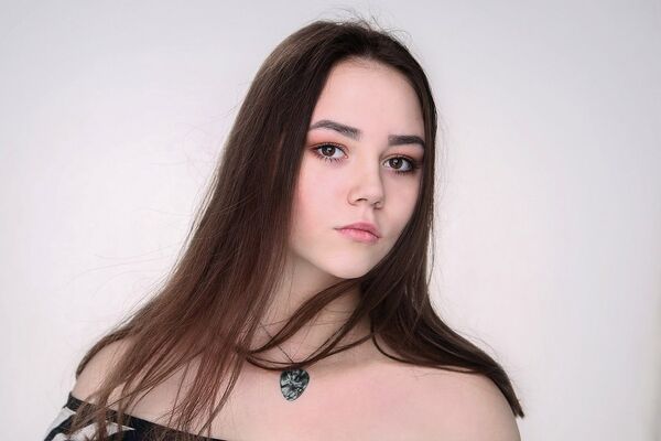  ,   Alena, 29 ,   ,   , c 