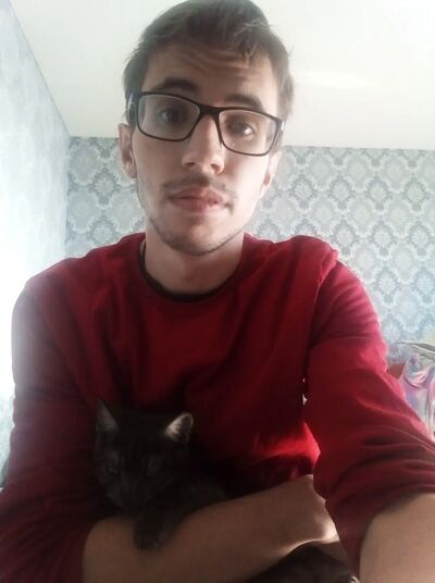  ,   Maxim, 25 ,   ,   