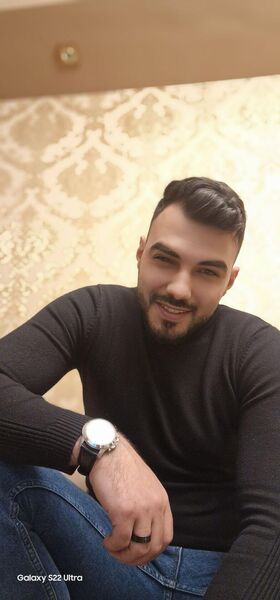  ,   Hrach, 33 ,   , 