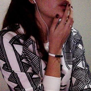  ,   Be mine, 32 ,  