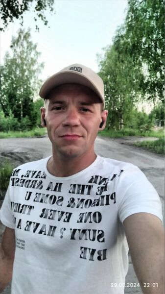  ,   Viktor, 40 ,   ,   , c , 