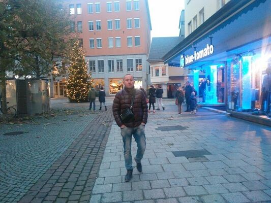  ,   David, 46 ,   ,   , c 