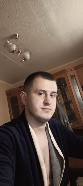  ,   Denis, 28 ,   ,   