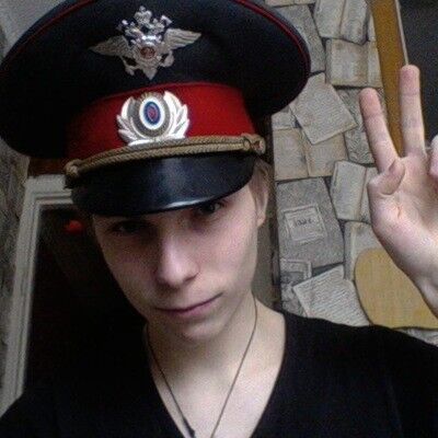  ,   Andrei, 33 ,   ,   , c 