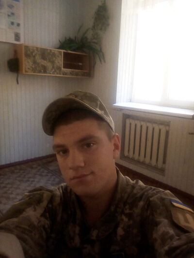  ,   Viktor, 26 ,   ,   , c 