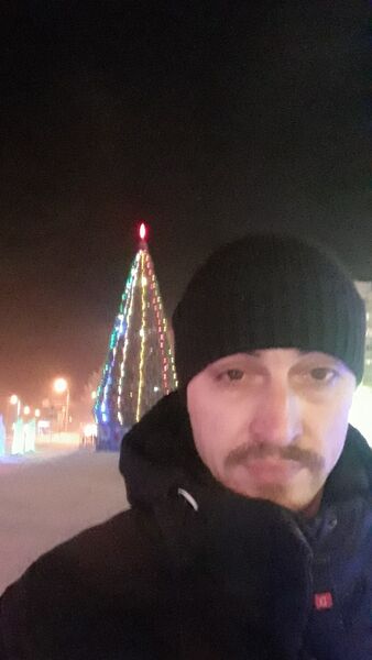  ,   Denis, 38 ,   ,   , c 