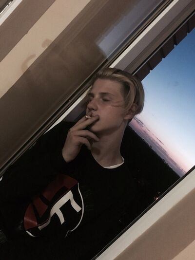  ,   , 24 ,   