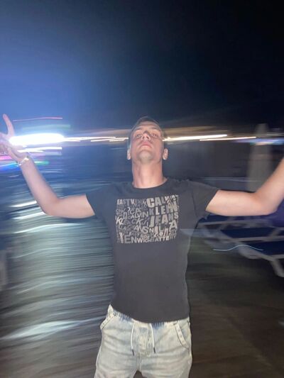  ,   , 27 ,   ,   