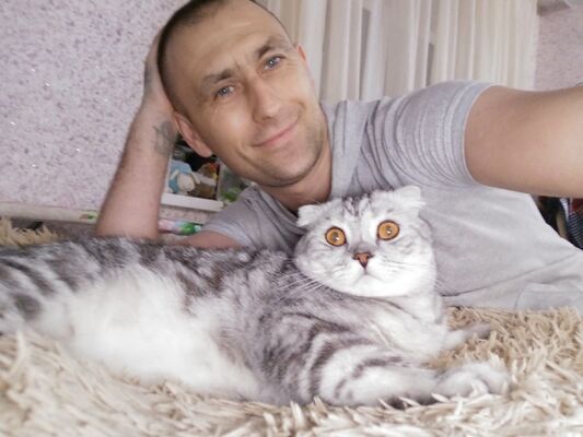  ,   Leonid, 43 ,   ,   , c , 