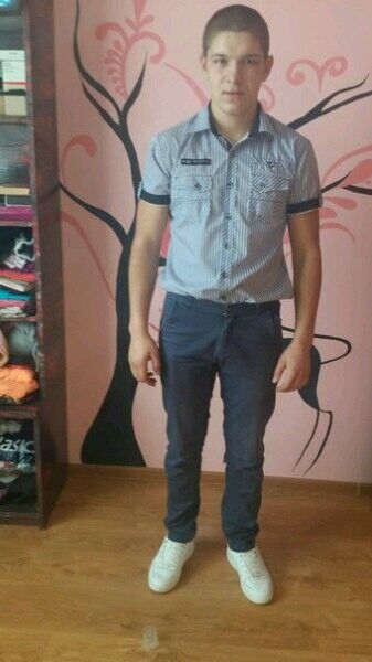 ,   Adam, 29 ,   ,   , c 