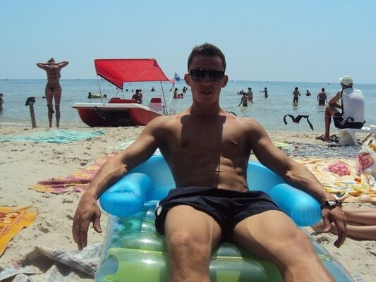  ,   Ion Graur, 33 ,   ,   , c 