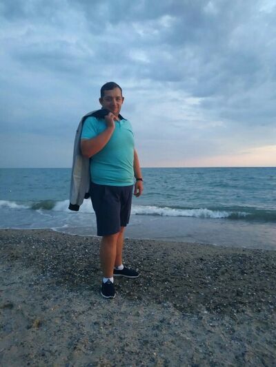  --,   , 33 ,     , c 