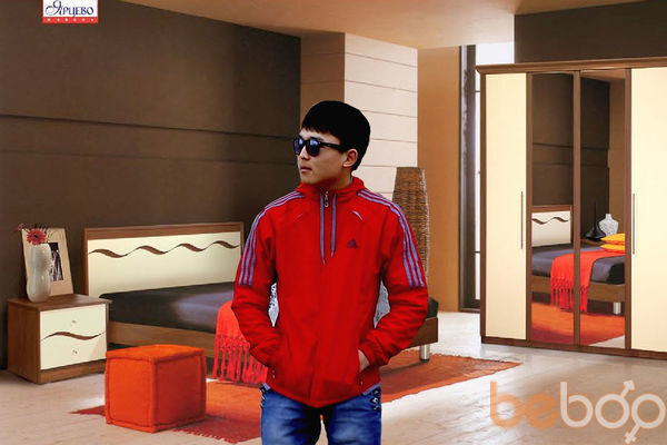  -,   Emil, 35 ,   ,   , c , 
