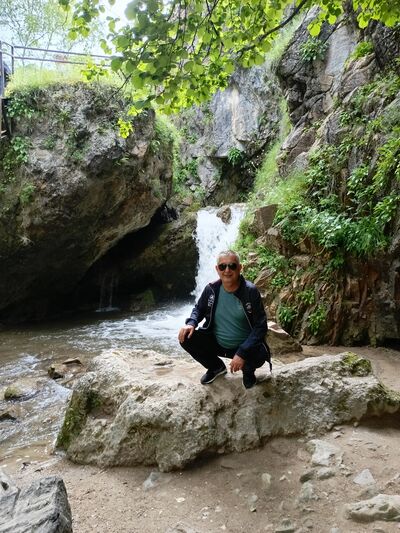  ,   Chingiz, 52 ,   c 