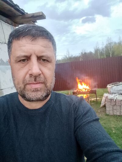  ,   Ali, 51 ,   ,   