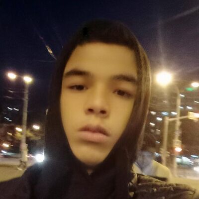  ,   Ortiq, 33 ,   ,   
