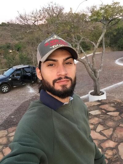  --,   Leandro, 32 ,   ,   , c 