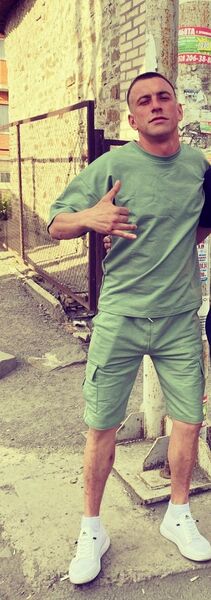  ,   Oleg, 31 ,     , c , 
