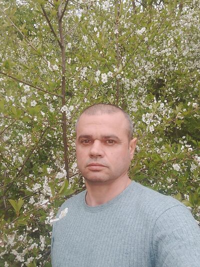  ,   Ruslan, 43 ,   ,   , 