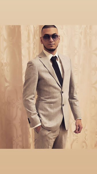  ,   Anton, 23 ,   ,   