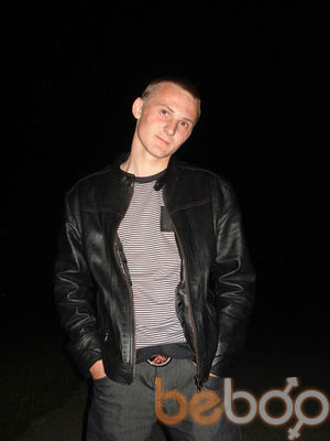  3206216  Andrian, 31 ,    