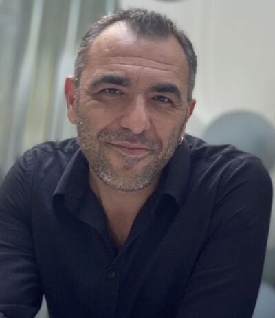  ,   Ferhat, 42 ,   ,   