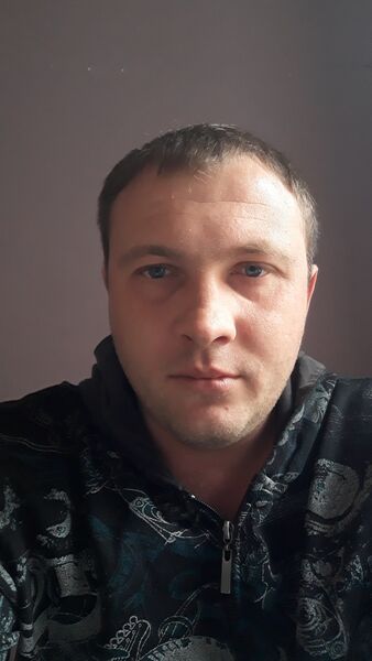  Antwerp,   ndriy, 35 ,   ,   , c , 