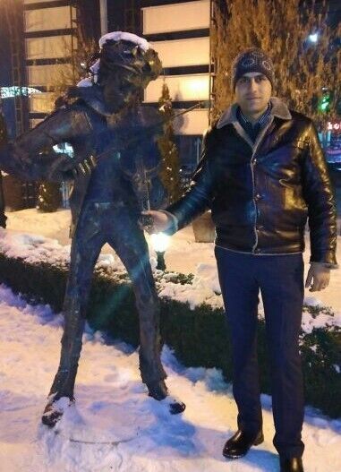  ,   Alen, 42 ,   ,   , c 