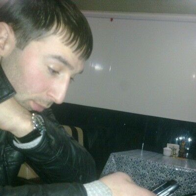  ,   Azer, 38 ,     , c 