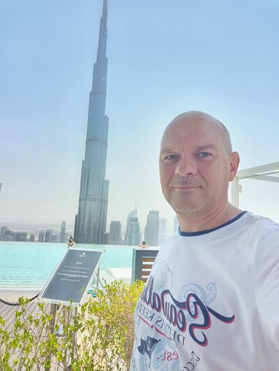  ,   Ruslan, 46 ,   ,   , c 
