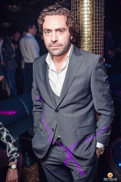  ,   Ediardo, 43 ,   ,   , c 