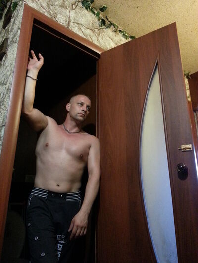  ,   SKLYAR, 44 ,   