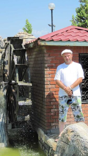  ,   Alexander, 49 ,   ,   