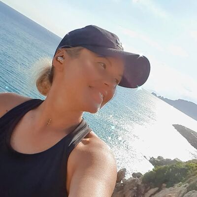  ,    , 35 ,   c 
