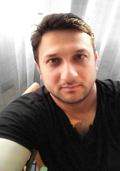  ,   Emin, 44 ,   , 
