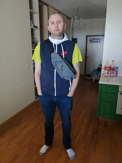  ,   Artem, 33 ,   ,   , c 
