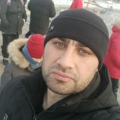  ,   Rafik, 31 ,   ,   