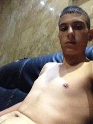  ,   Edgar, 28 ,   
