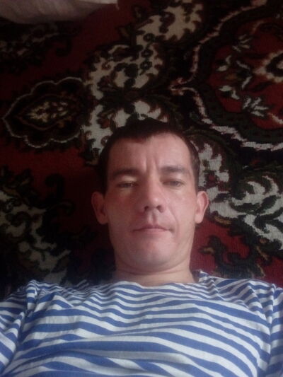  -,   Paha, 37 ,     , c 