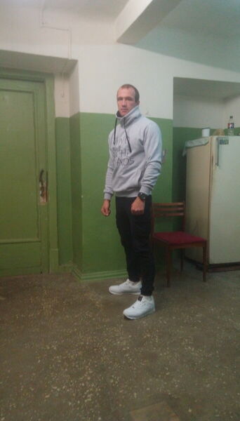  ,   Demon, 33 ,   ,   , c 