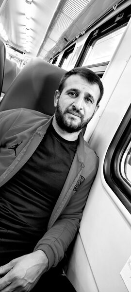  ,   Ruslan, 38 ,   ,   