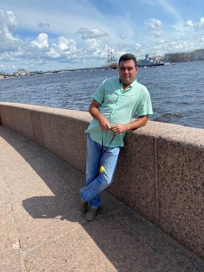  ,   Alex, 43 ,   ,   
