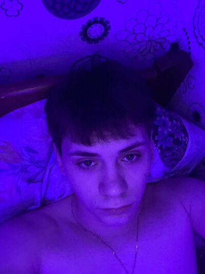  ,   Llovvhead, 21 ,   ,   