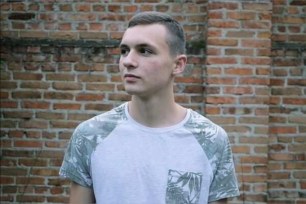  ,   Misha, 24 ,   