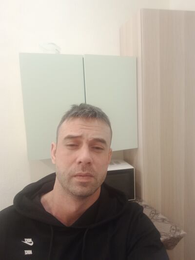  -,   Armen, 38 ,   ,   , c , 
